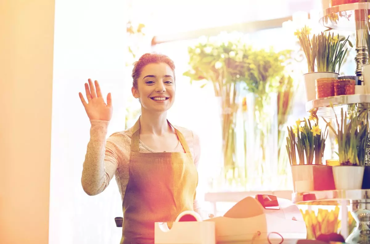 How to Greet Customers in Retail